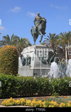Espagne, Andalousie, Jerez de la Frontera, Plaza de Arenal, Miguel Primo de Rivera, Monument Banque D'Images