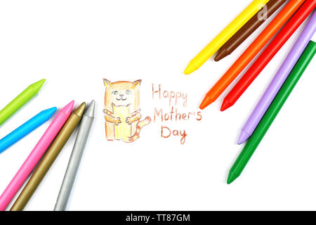 Happy Mothers Day message écrit sur papier avec des crayons close up Banque D'Images