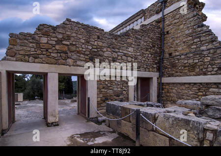 Knossos, Crète, Grèce. Palais de Knossos au site archéologique de Knossos, le plus grand site archéologique de l'âge du bronze en Crète Banque D'Images