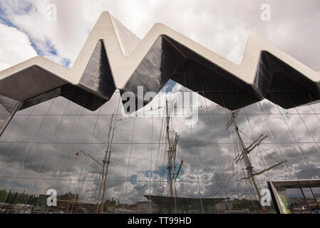 La pièce principale, le grand voilier. à la Riverside Museum Banque D'Images