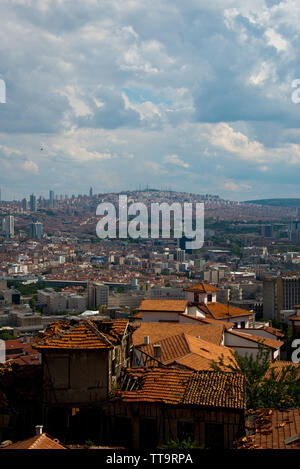 Paysage urbain de la capitale turque ankara, vu de l'ancien château d'Ankara Banque D'Images