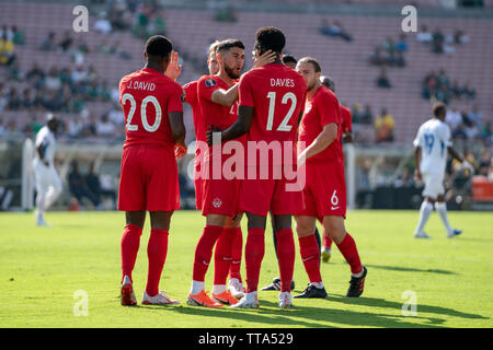 Pasadena, États-Unis. 15 Juin, 2019. Team Canada célèbre après Jonathan David (20) marque le premier but de la coupe d'or. Crédit : Ben Nichols/Alamy Live News Banque D'Images