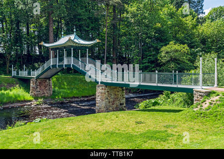 Les Chinois Pont enjambant l'eau Lugar de Dumfries House et jardin à Dumfries House Estate près de Cumnock East Ayrshire Scotland UK Banque D'Images