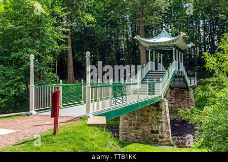 Les Chinois Pont enjambant l'eau Lugar de Dumfries House et jardin à Dumfries House Estate près de Cumnock East Ayrshire Scotland UK Banque D'Images