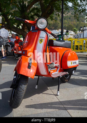 XII Concentración motos clásicas Villa de Mijas - moto classique rencontre à Mijas, Malaga province, Andalusia, Spain. Banque D'Images