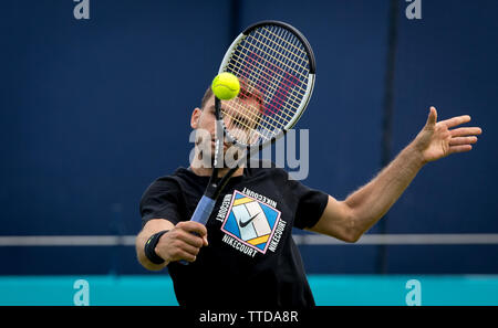 Londres, Royaume-Uni. 16 Juin, 2019. Grigor DIMITROV de la Bulgarie au cours de la pratique et de qualification de tennis à l'Fever-Tree Championships au Queen's Club, Londres, Angleterre le 16 juin 2019. Photo par Andy Rowland. Credit : premier Media Images/Alamy Live News Banque D'Images