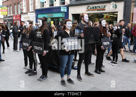 Meat is murder demo sur Grafton Street, Dublin, Irlande. Pour les sans-voix anonyme chapter en Irlande Banque D'Images