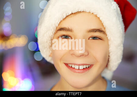 Portrait of boy in décorée, Close up Banque D'Images