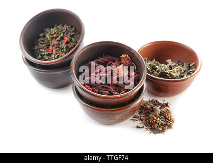 Variété de thé sec en pots isolated on white Banque D'Images