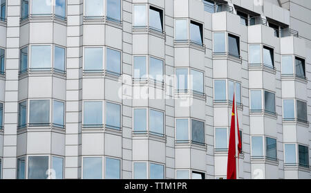 Vue extérieure de l'Ambassade de République populaire de Chine à Berlin, Allemagne Banque D'Images