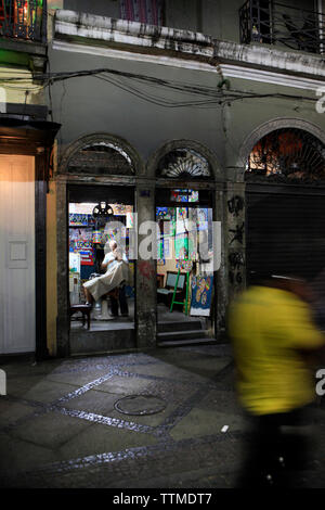 Brésil, Rio de Janeiro, Lapa, Lavradio, Rue Coiffure Mario Carnivale Banque D'Images