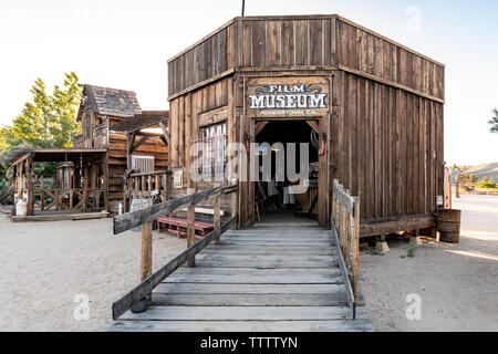 Pioneertown dans le désert de Mojave en Californie du Sud Banque D'Images