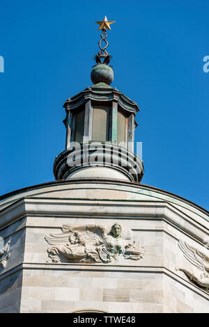 Temple de la Victoire, Tempio della Vittoria, il commémore les citoyens de Milan qui moururent au combat pour l'Italie durant la Première Guerre mondiale. Milan, Italie Banque D'Images