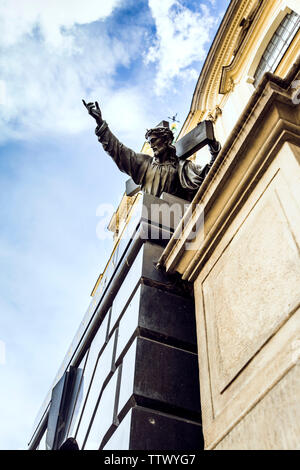 L'Europe, Pologne, Varsovie, églises, rues, églises, des célébrités, des anciennes maisons, les routes, les routes, les villes, le trafic, des monuments, des sculptures, des monuments Banque D'Images
