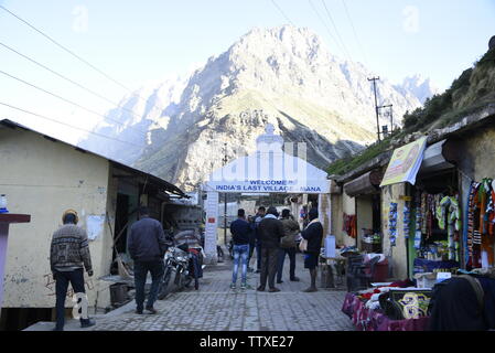 Dernier village de l'Inde au Tibet Village Mana 2019 frontière près de Badrniath Rudrapryag , Chamoli, Inde, Asie, Banque D'Images