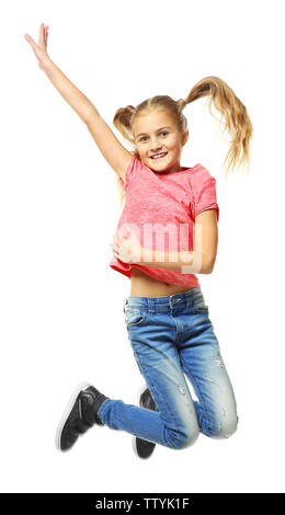 Peu émotionnel girl jumping on white background Banque D'Images