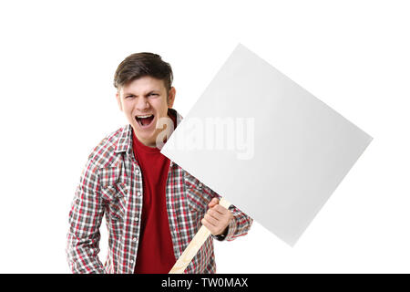 Protestant contre young man holding placard avec espace pour texte sur fond clair Banque D'Images