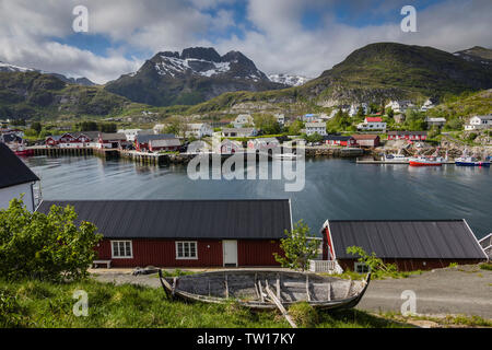 Village de pêcheurs, Svertelvika, près de Moskenes, îles Lofoten, Norvège Banque D'Images