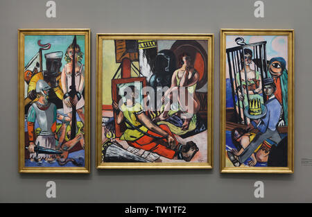 Le triptyque "La Tentation de Saint Antoine" ("Tentation") par le peintre allemand Max Beckmann (1936-1937) sur l'affichage dans la Pinakothek der Moderne à Munich, Bavière, Allemagne. Banque D'Images