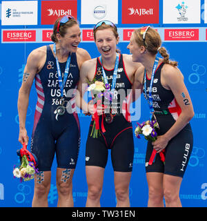 Leeds de série mondiale de Triathlon Elite Women's le palmarès 2019. La Géorgie Taylor-Brown, Katie Zaferes et Jessica Learmonth Banque D'Images