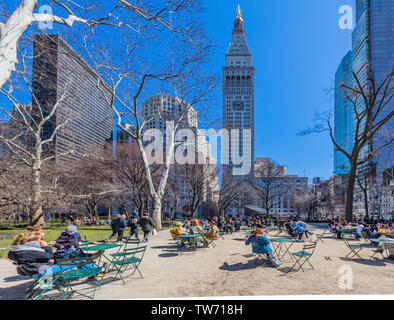 NEW YORK CITY - Mars 26, 2018 : Madison Square Park, l'un des principaux sites touristiques de Manhattan Banque D'Images