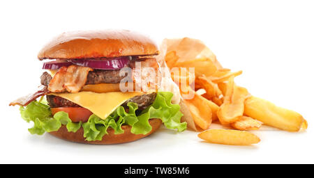 Jeux de burger et frites sur fond blanc Banque D'Images