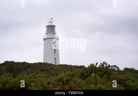 Cape Bruny Phare sur Bruny Island, Tasmanie, Australie tourisme voyage destination. Le phare a été construit en 1836. Banque D'Images