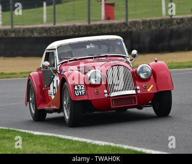 Orebi-Gann Simon, Michael Bell, Morgan Plus 4 Supersport, Messieurs les pilotes, les voitures GT pré-66, Masters Festival Historique, Brands Hatch, mai 2019. Bra Banque D'Images