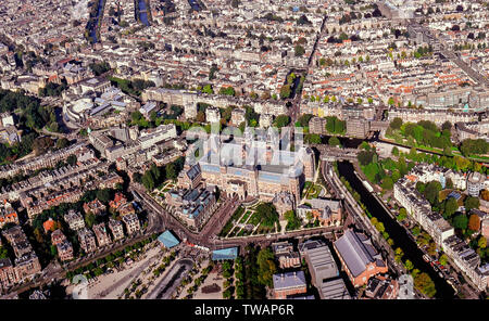 Vue aérienne d'Amsterdam avec le Rijksmuseum Banque D'Images