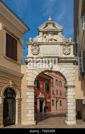 L'Arche Balbi à Stari Grad, Rovinj, Croatie Banque D'Images