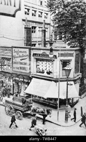 E Olde Tree tobacconist shop, Cheapside, Londres Banque D'Images