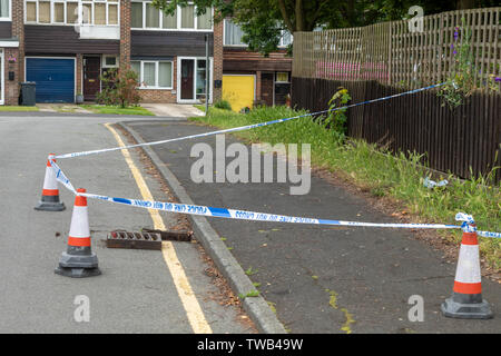 Brentwood Essex 19 juin 2019 un prétendu avoir poignardé a eu lieu à Brentwood dans les premières heures du matin. Un homme de 56 ans a été transporté à l'hôpital avec de graves mais pas sa vie en danger de blessures et un homme a été arrêté par la police d'Essex Ian Davidson Crédit/Alamy Live News Banque D'Images