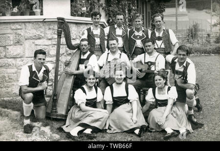 Musiciens et chanteurs autrichiens tyroliens Banque D'Images