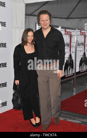 LOS ANGELES, CA. 18 décembre 2008 : Florian Henckel von Donnersmarck au Los Angeles premiere de 'Valkyrie' à la Directors Guild of America Theatre, Los Angeles. © 2008 Paul Smith / Featureflash Banque D'Images