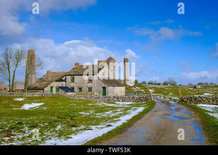 Une vue vers la mine dans le Derbyshire. Banque D'Images