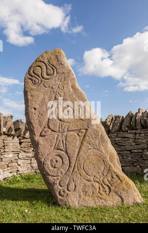 Symbole picte à pierre Aberlemno dans Angus en Écosse. Banque D'Images