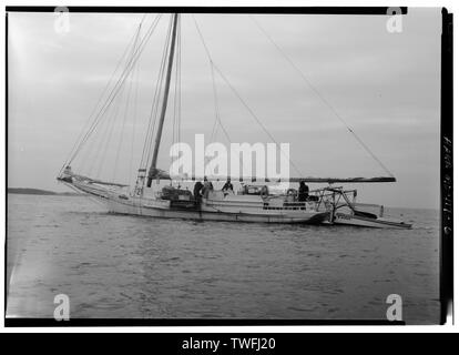 Profil de port avec bateau PUSH - Vue rapprochée - Kathryn-deux-voile Bateau le listao, le cornouiller, le port de la baie de Chesapeake, Tilghman, comté de Talbot, MD Banque D'Images