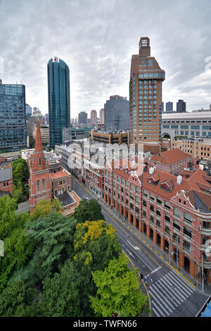 Trois Saints une seule Église, Shanghai Bund Banque D'Images