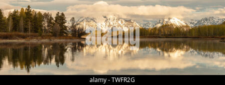 Mont Moran et tremble de Ox Bow plier sur Snake River, Grand Teton National Park, Wyoming, USA Banque D'Images