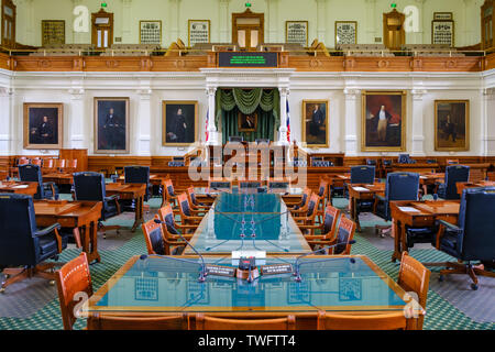 AUSTIN, Texas - l'intérieur de la salle du Sénat de l'Assemblée législative de l'État du Texas à l'intérieur du Capitol de l'État du Texas à Austin, Texas. Banque D'Images