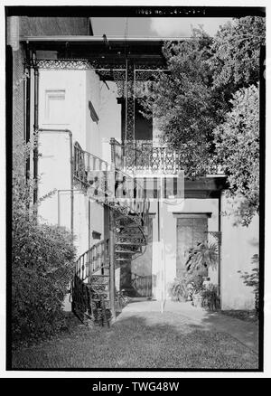 - Prudhomme-Hughes Building, 720, rue Front, Natchitoches, Natchitoches parois, LA ; Cane River National Heritage Area Commission, répondant ; Morgan, Nancy I, M, répondant ; Prix, Virginie Barrett, émetteur ; Jones, Lester, photographe ; Boucher, Jack E, photographe Banque D'Images