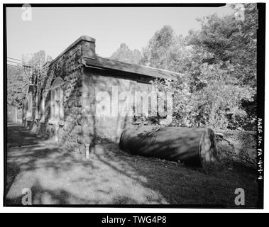 La station de pompage, vue oblique de l'Est et au sud d'élévations, à au nord-est - Dauphin Water Works, angle sud-est de Susquehanna et Canal Streets à Stony Creek, Dauphin, Dauphin Comté, PA ; Pennsylvania Railroad ; Dauphin ; Société d'approvisionnement en eau consolidé United Water Indiana ; Société de l'eau des citoyens de Dauphin ; McCormick, Taylor et Associés, entrepreneur ; New York Ministère des Transports, répondant ; Archibald, Lauren C, historien ; Tucher, Rob, photographe Banque D'Images