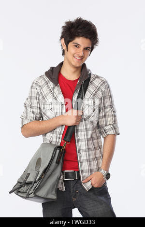 College student avec le sac et souriant Banque D'Images