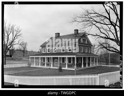 L'ARRIÈRE AVEC ÉLÉVATION ÉLÉVATION EST et les porches, À PARTIR DE LA PARTIE SUD-EST - Rockford, Rock Ford Road (West Lampeter Township), Lancaster, comté de Lancaster, PA Banque D'Images