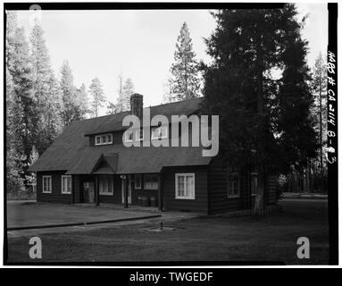 Vue arrière - Lassen Volcanic National Park, Quartier général du parc, minéral, comté de Tehama, CA Banque D'Images