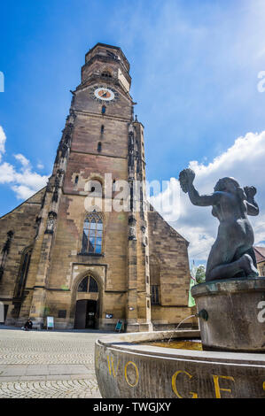 Marstall historique (Église) et Sparkassenbrunnen dans le vieux centre-ville de Stuttgart, Bade-Wurtemberg, Allemagne Banque D'Images