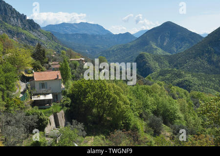 Vue depuis le village de Sigale - Alpes Maritimes, Provence, France. Banque D'Images