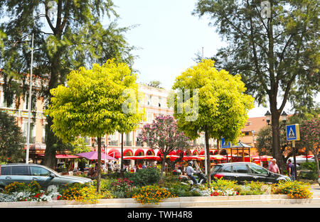 La ville de Monaco, Monaco - 13 juin 2014 : Place d'armes dans le centre-ville Banque D'Images