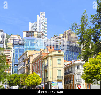 La ville de Monaco, Monaco - 13 juin 2014 : Place d'armes dans le centre-ville Banque D'Images