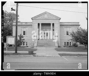 - Bibliothèque Ross Memorial Building, rue Principale entre 6e et 7e avenues, 1 mile au nord de l'Interstate 80, sortie 9, Clarion, comté de Clarion, PA ; Bailey, Emmett E ; L. O. Bouquin et Société ; Ross, John D ; Ross, Mary A ; Fueg, Henry, photographe ; Evans, John, historien ; Vavrek, Joanne, historien Banque D'Images